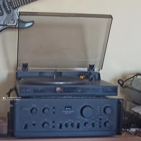 Πικάπ Sansui P-1000 belt drive