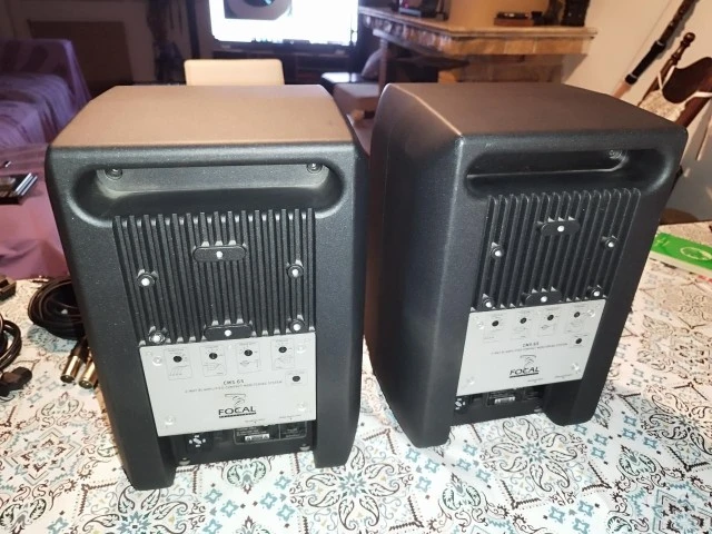 Focal CMS 65