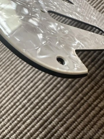 Stratocaster Pickguard SSS White Pearl