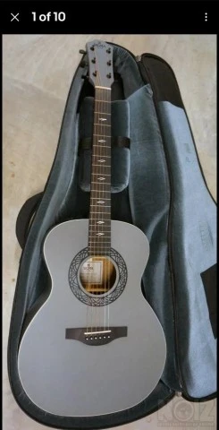 – Ηλεκτρακουστική Sigma Custom