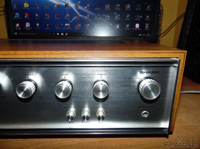 Ολοκληρωμένος  Ενισχυτής  Sharp  SM - 51