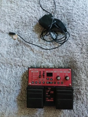 Boss RC 30 looper