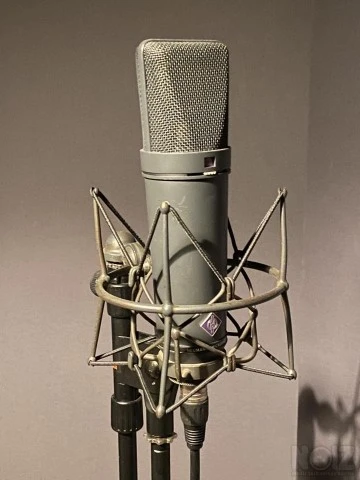 Neumann U87 ai (ανταλλαγή με monitors)