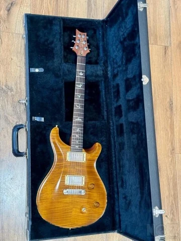 PRS Custom 22 10 Top Stoptail 2004 Amber