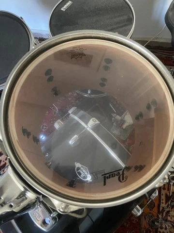 Pearl Drum Set