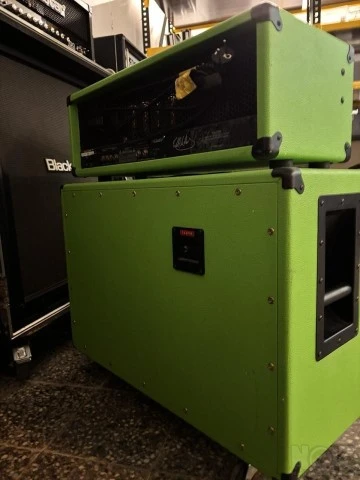Peavey 5150 USA + 2 x 2x12 Roadkill cust