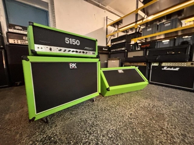 Peavey 5150 USA + 2 x 2x12 Roadkill cust