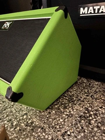 Peavey 5150 USA + 2 x 2x12 Roadkill cust