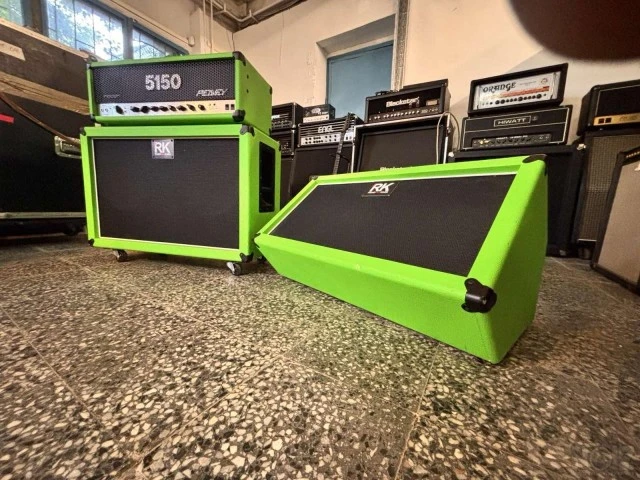 Peavey 5150 USA + 2 x 2x12 Roadkill cust