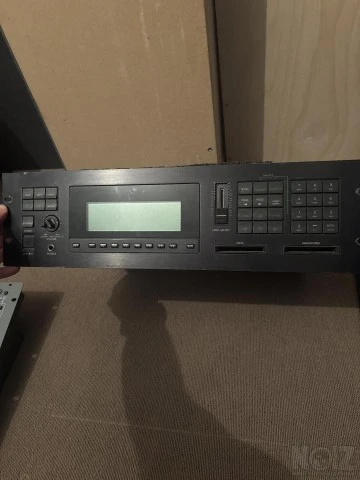Yamaha tg77