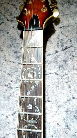 SCHECTER C1 CLASSIC- (seymour duncan jb/