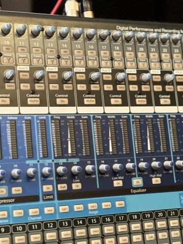 Presonus StudioLive 24.2.2