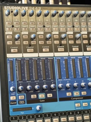 Presonus StudioLive 24.2.2