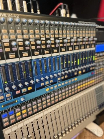 Presonus StudioLive 24.2.2