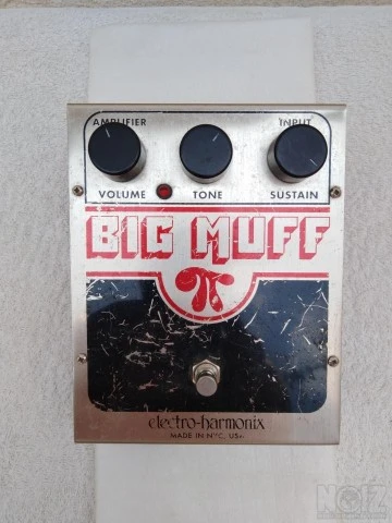 Electro Harmonix Big Muff Pi V9