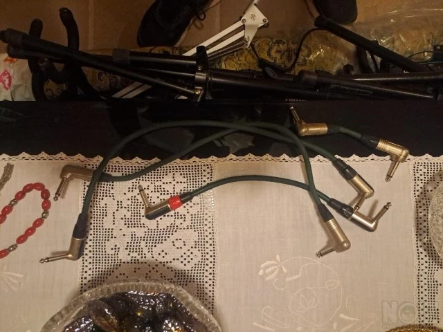 Evidence patch cables