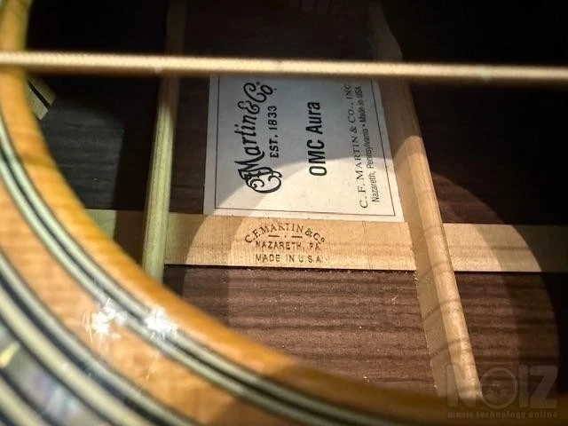 Martin OMC Aura