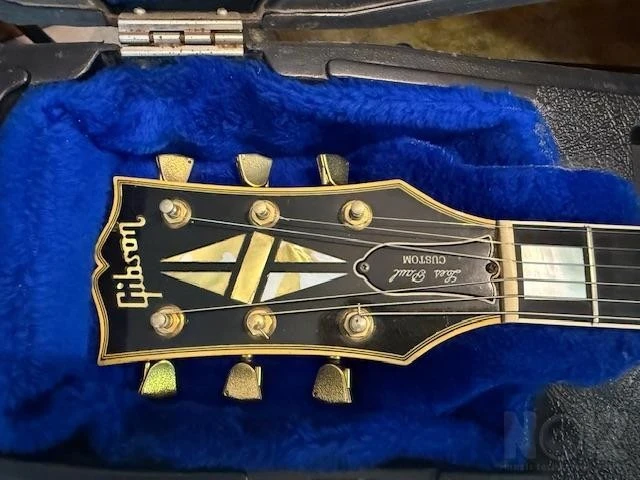 Gibson Les Paul Custom