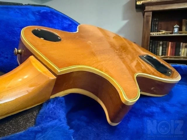 Gibson Les Paul Custom
