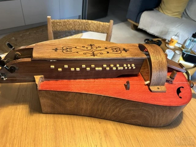 Hurdy Gurdy