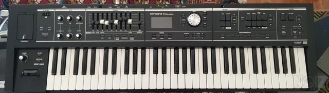 Roland VR 09 V COMBO