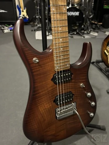 MusicMan JP15 Sahara Burst Quilt