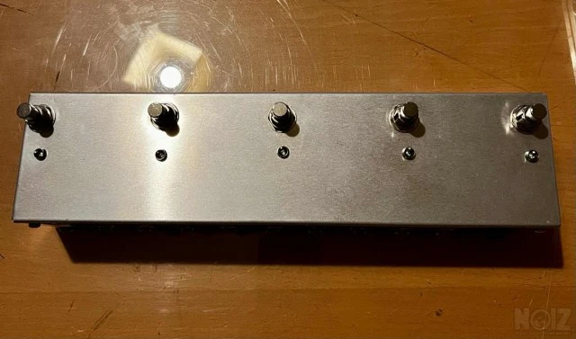 Programmable 4 Looper with Amp Channel 