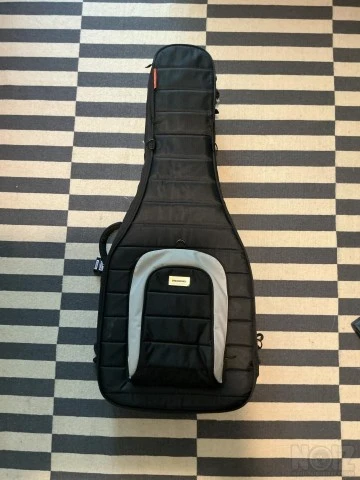 Mono case jumbo acoustic