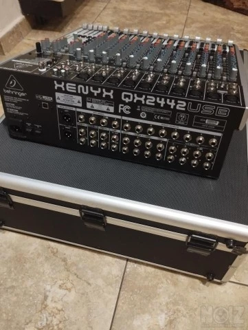Behringer XENYX QX2442 USB