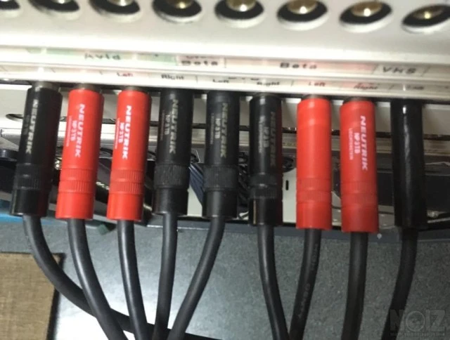 Audio Patch Bay - Neutrik καλώδια