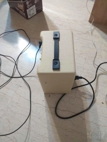 Blackstar Debut amplifier E10