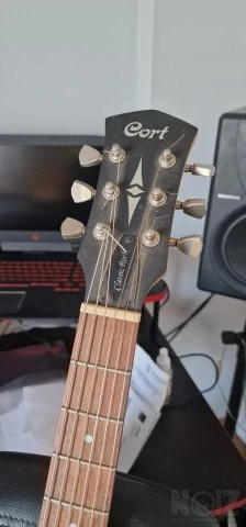 Cort cr 100 - classic rock