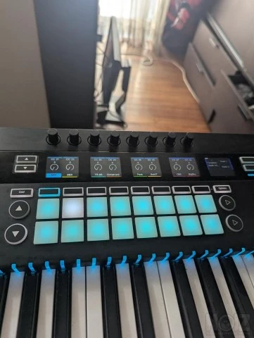 Novation 61SL MkIII