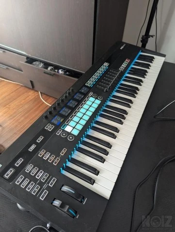 Novation 61SL MkIII