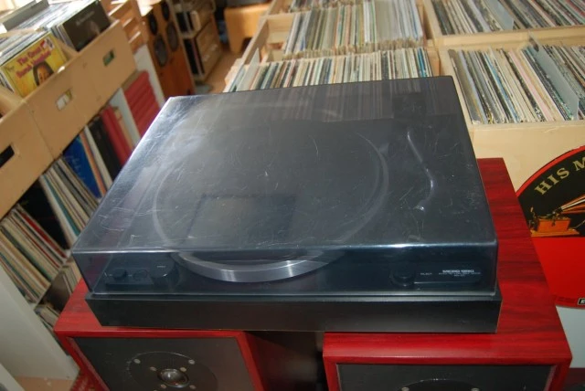 Πικάπ Micro Seiki AQ - 37