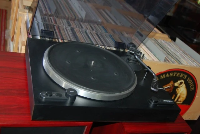 Πικάπ Micro Seiki AQ - 37