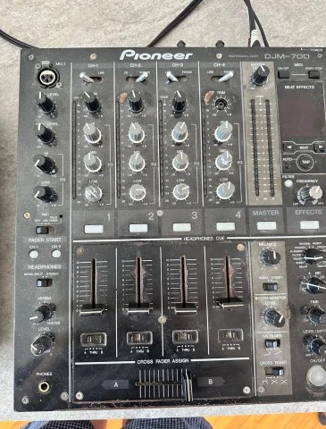 Pioneer Mixer DJM-700