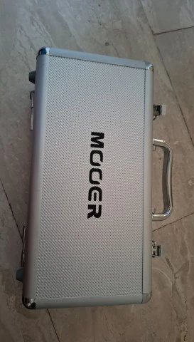 Mooer Firefly M4