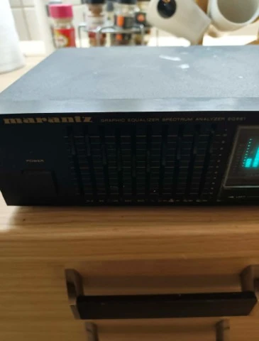 Marantz Graphic Equalizer spectrum analyzer EQ551