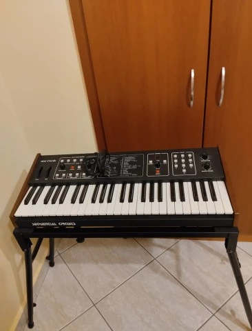 Sequential Circuits Six-Trak 1984 Vintage Synthesizer