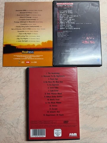 12 DVD + 1 2CD με Βιβλίο (Μουσικά) 