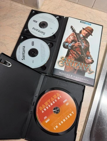 12 DVD + 1 2CD με Βιβλίο (Μουσικά) 