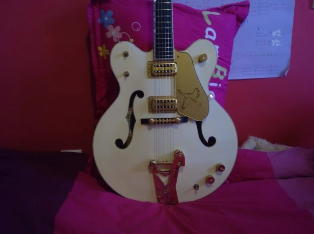 Gretsch G6136DC White Falcon