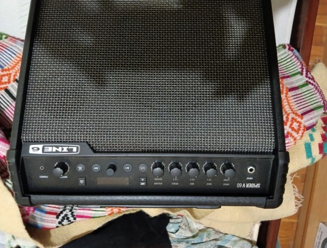 Line 6 Spider v60w