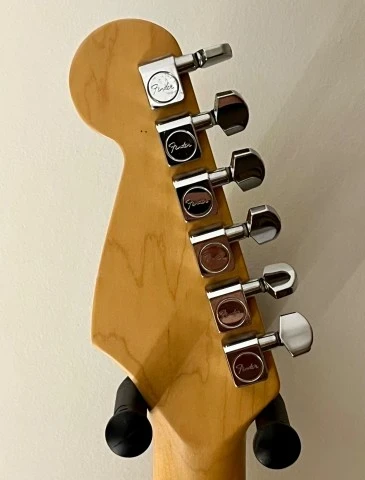 Fender Stratocaster 1994 fire-era US made Mexican specs