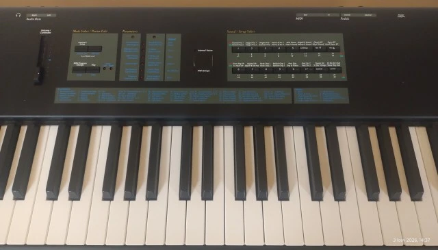 Kurzweil SP88X stage piano