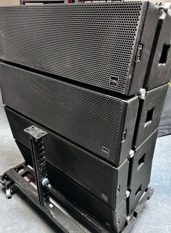 CODA AUDIO LA12 + AMP Package
