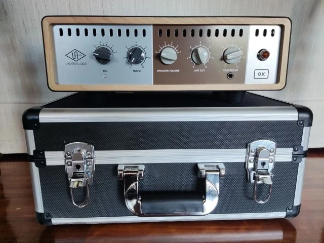 Universal Audio OX + Flyht Pro Case