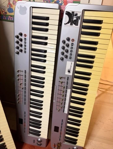 M-Audio Oxygen (διάφορα)