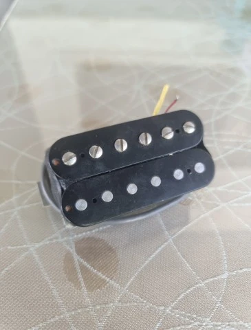 Gibson humbucker 90s